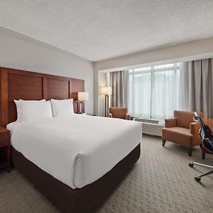 Top Floor Queen Room